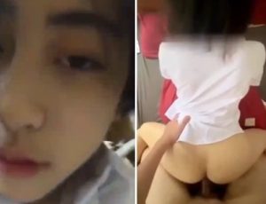 Clip sex nữ sinh sở hở là khoe vú